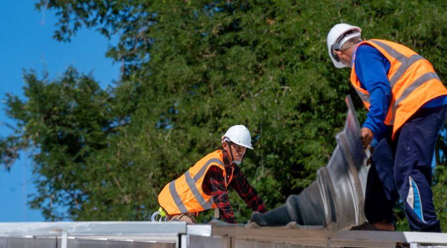 Expert top industrial roofings services in Devens, MA